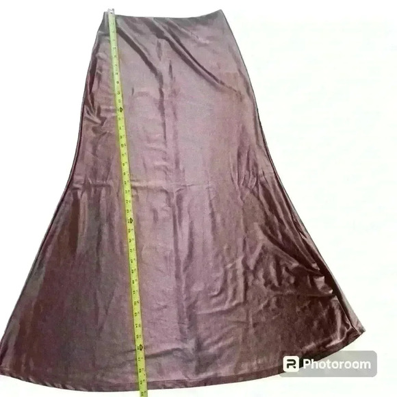Silk satin maxi skirt set size S color brown, measurements in the pictures - Picture 6 of 7